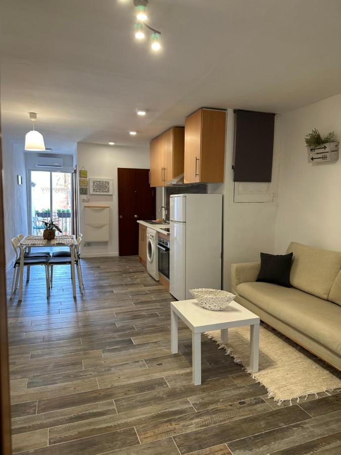 Alojamiento Entero. Piso En El Centro De El Vendrell. Exterior foto